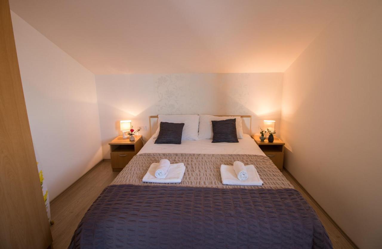 Apartments Villa Carica B&B Mimice Eksteriør bilde