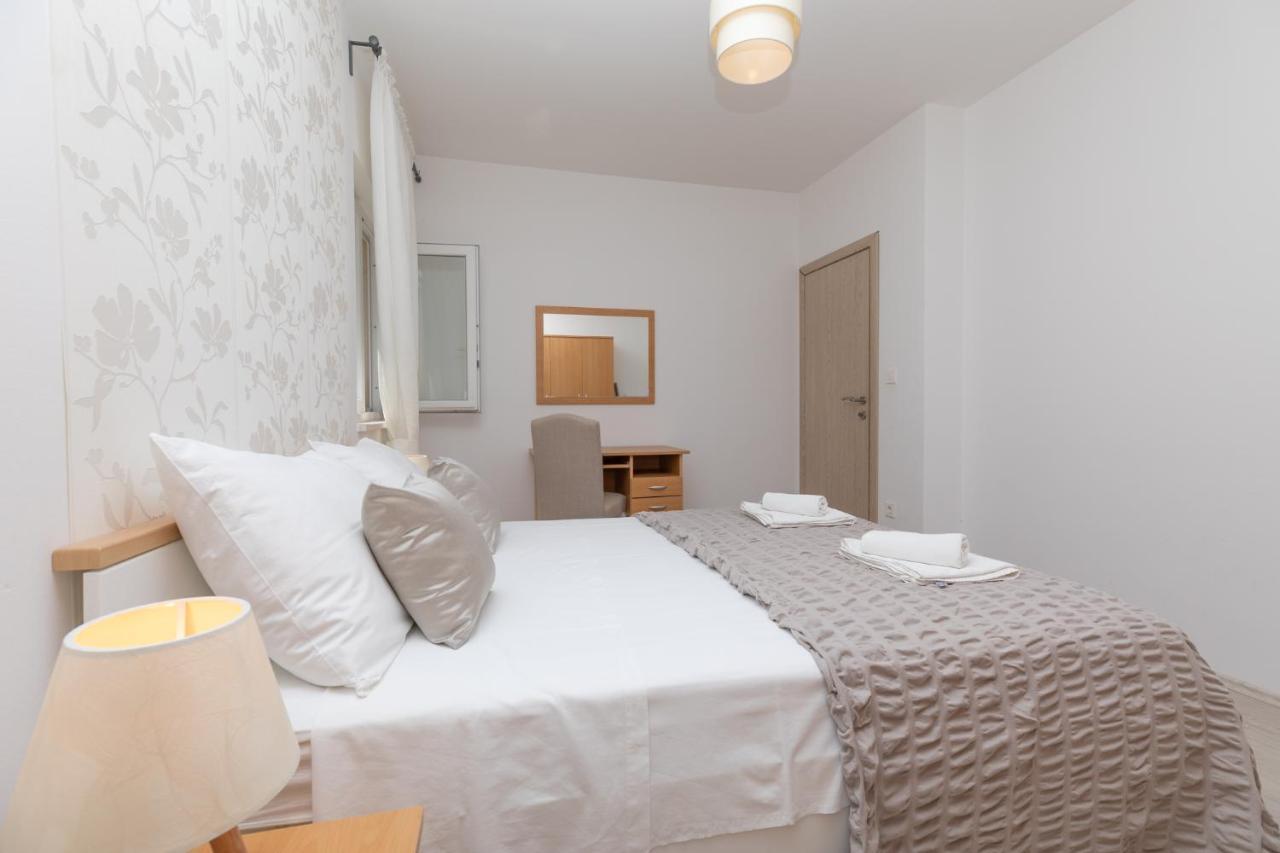 Apartments Villa Carica B&B Mimice Eksteriør bilde