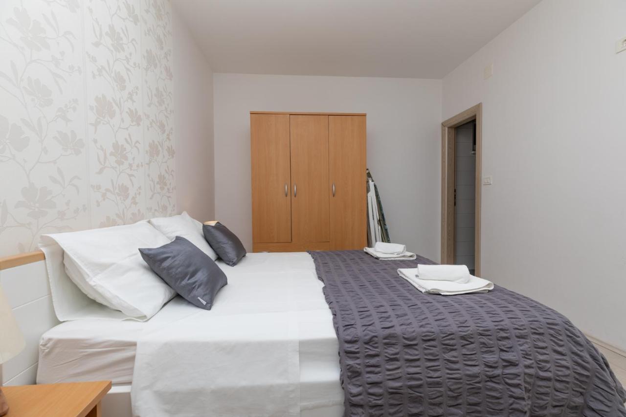 Apartments Villa Carica B&B Mimice Eksteriør bilde